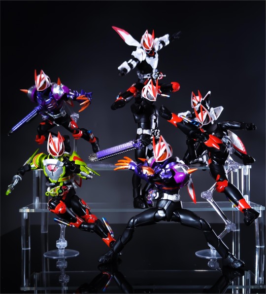 SHF极狐TV形态全收集