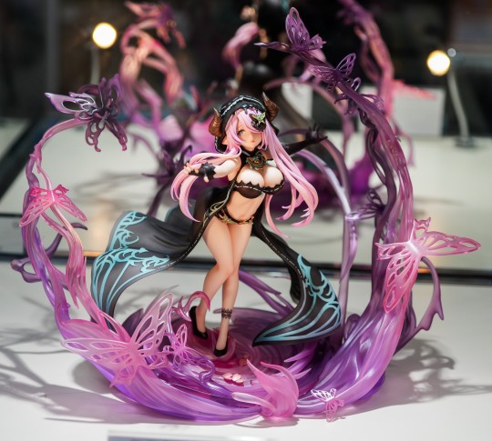 AniGift 碧蓝幻想 娜尔梅亚 黑蝶梦幻衣 店头展示转图