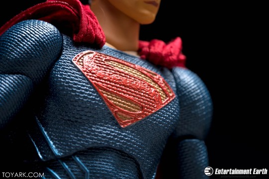 （转载）MAFEX 正义黎明 超人评测