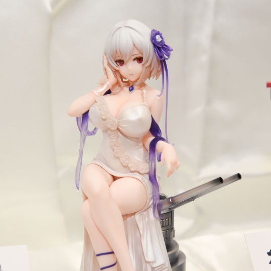 WAVE 碧蓝航线 天狼星 纯白蔷薇 展图转发