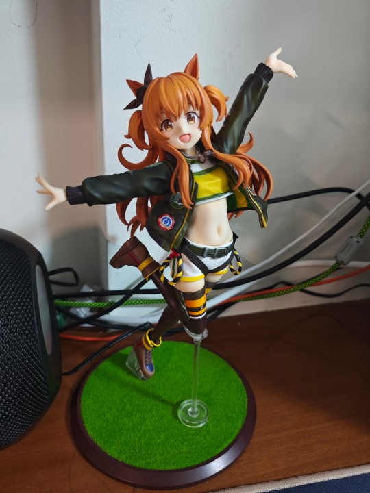 送了个支撑杆，不知道要不要装。