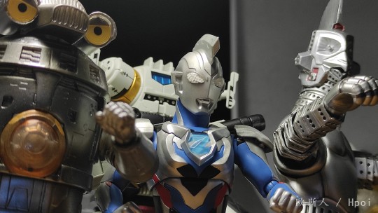 SHF 特空机Z和他的军械库朋友