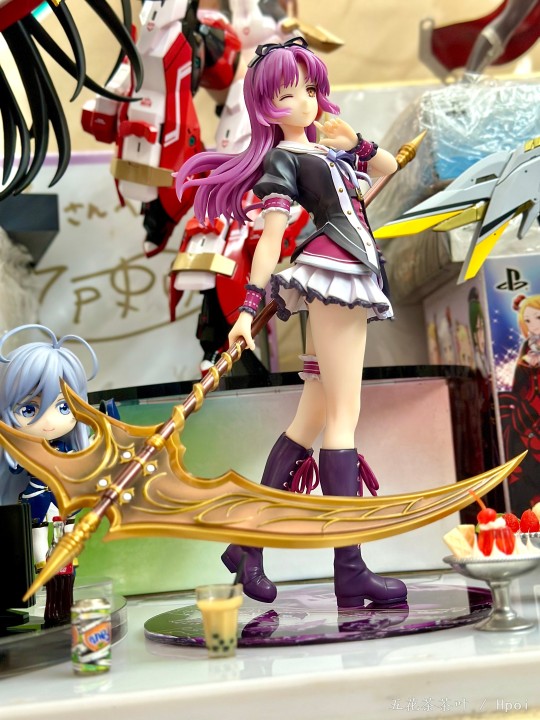 蕾恩前辈到啦~~~~还有特典表情~~~