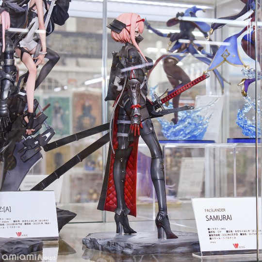 WING FALSLANDER 武士 amiami店头展示转图