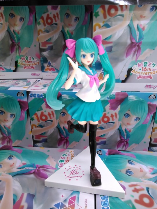 世嘉 Luminasta 初音未来16周年纪念 KEI版原画 店头展示repost