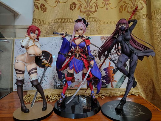 老物清灰的过程中发现了悲报，毛衣斯卡哈已经差不多报废了