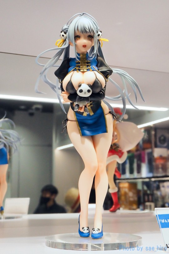 UC 熊猫酱 旗袍 门店展示转图