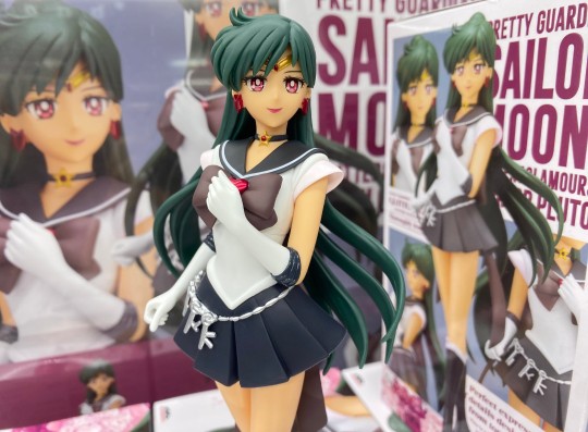 眼镜厂 独特魅力 美少女战士Eternal 超级水兵冥王星 店头展示转图