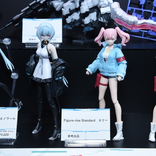 万代 Figure-rise Standard 奇异贤伴 黑色天使 艾莉 展图转载