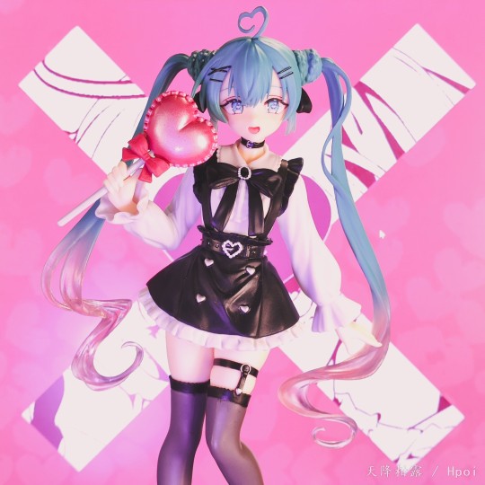 “Daring♡~啾~”