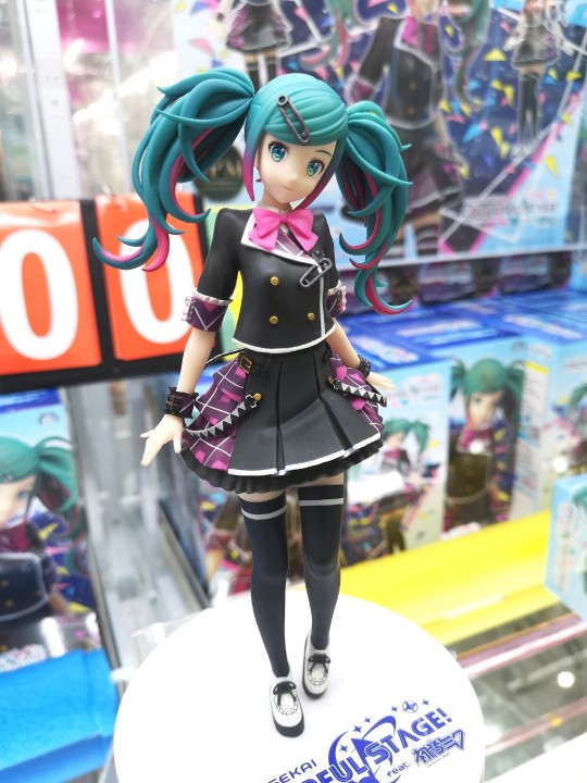 世嘉 超级景品 世界计划多彩舞台！feat. 初音未来 初音未来 “教室世界的初音未来 ”再版 店头展示转图