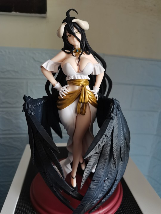 taito雅儿贝德 白礼服