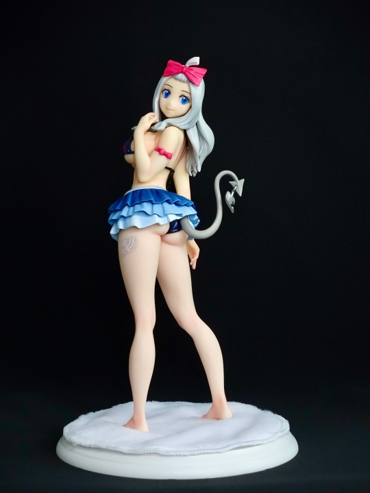 留念-米拉杰-小恶魔比基尼蓝-黑背景