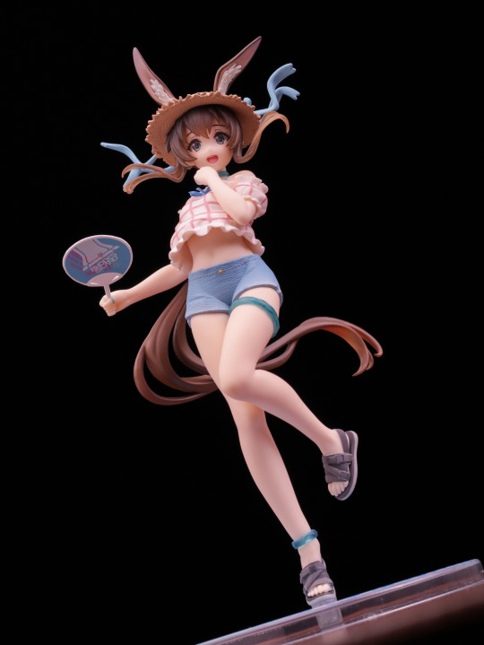 taito 阿米娅 泳装