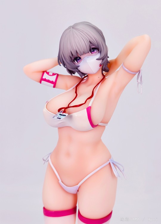 感觉做工还是粗糙了，一千二就显得太贵了