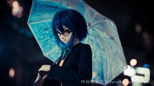 裙子里面居然有铁丝固定