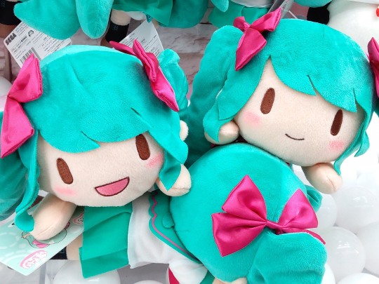 世嘉 初音未来16周年纪念 fufu趴趴 门店展示转图