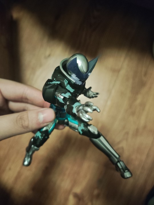 evil ! 你个爽胶 ！