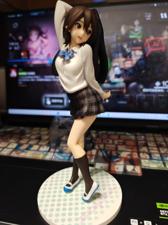 初中时候的梦想留在大学时候实现