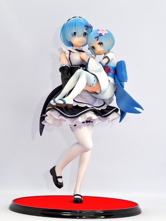 S-FIRE 大蕾姆抱小蕾姆 推特玩家返图转载