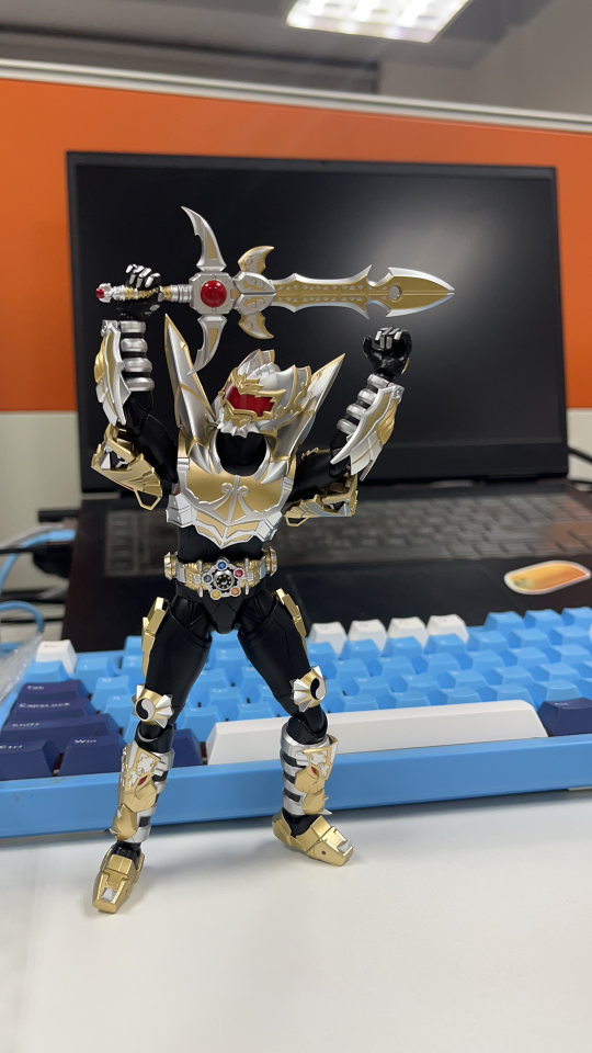 被迫营业的帝皇侠