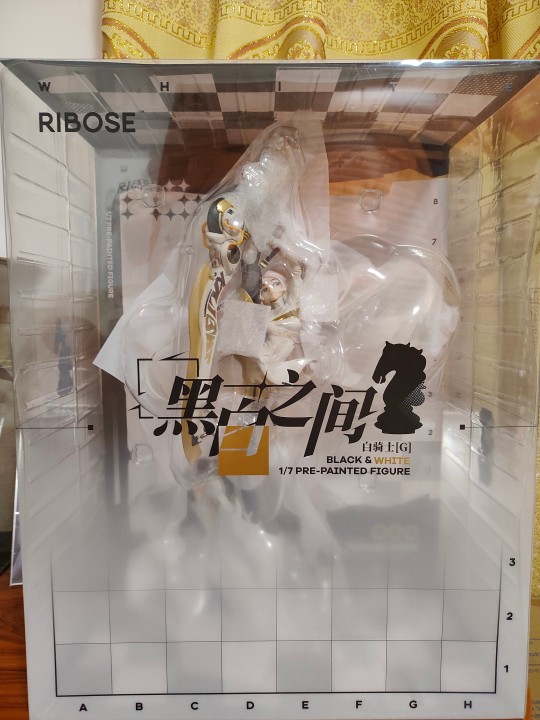 黑白之间 白骑士 手办