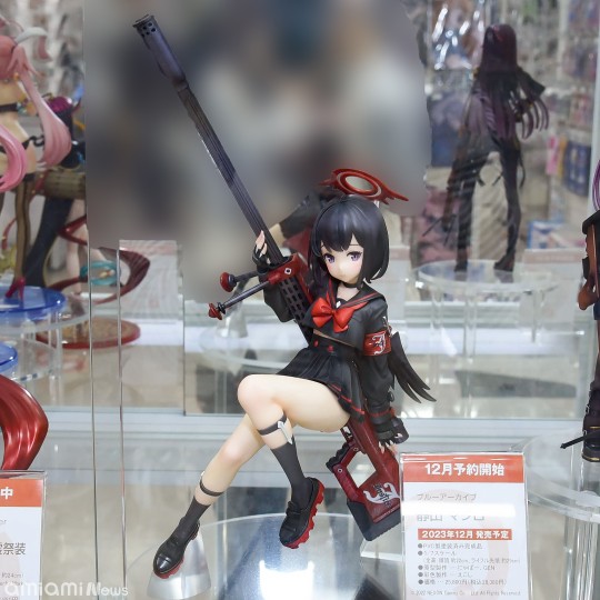 quesQ 蔚蓝档案 静山真白 店头展示转图