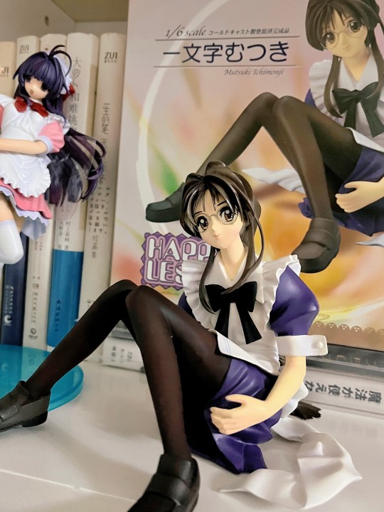 美的不像冷浇注