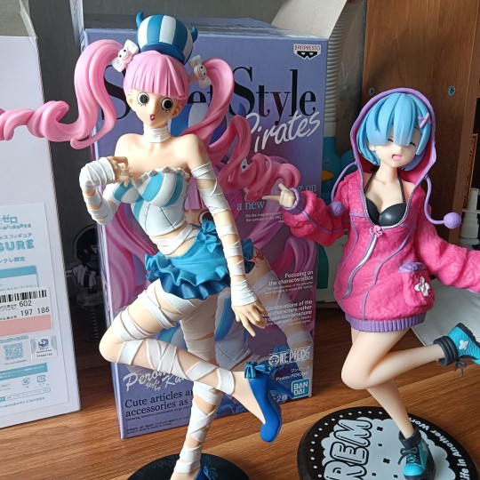 哈哈，好看(傻了吧唧的)