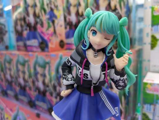 世嘉 超级景品 世界计划多彩舞台！feat. 初音未来 街道世界的初音未来 门店展示转图