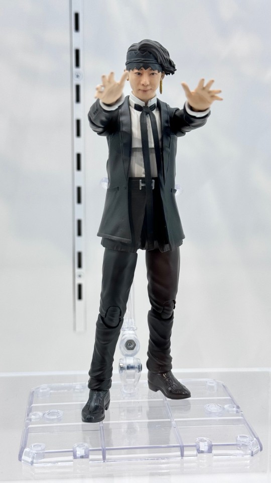 S.H.Figuarts 岸边露伴在卢浮 真人电影版 岸边露伴 展图搬运