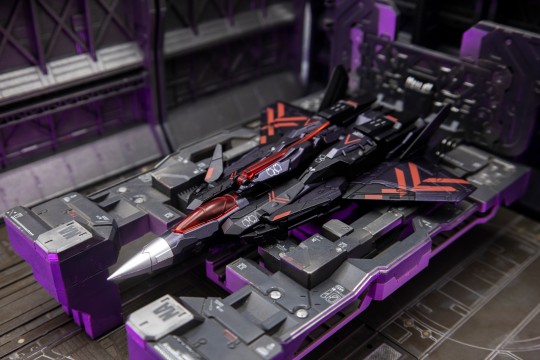 大火鸟制造 异鸟代码系列 幻之鸟 【吾昂王的模玩摄影分享】