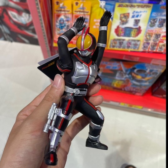 SOFVI SCULPTURE STUDIO 假面骑士555