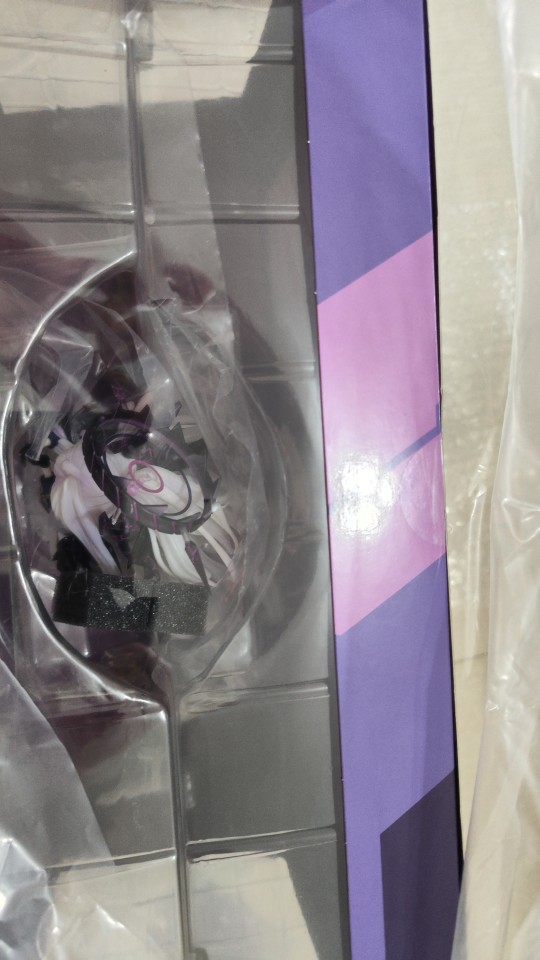 什么xx厂，还没开箱就看到断件