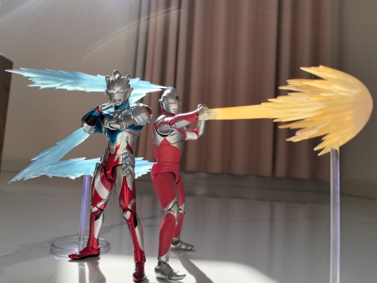 泽塔阿尔法电镀版＆强劲型迪迦