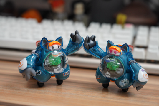 LUNCH BOX 小浣熊电车拼装模型 熊丸 宝石蓝拆箱记录