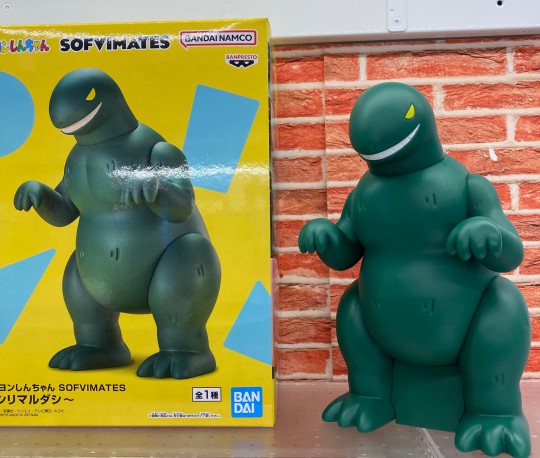 眼镜厂 SOFVIMATES 蜡笔小新 光屁屁怪兽 大货实拍返图搬运