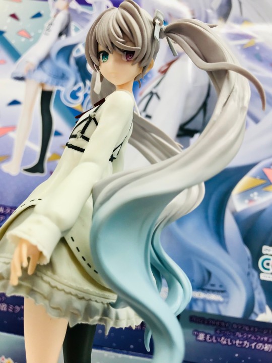 世嘉 超级景品 世界计划多彩舞台！feat. 初音未来 初音未来 无人世界的初音未来 再版 大货实拍返图搬运