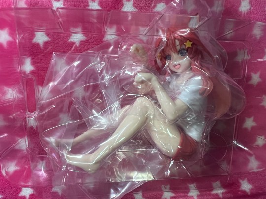 可爱妮(∩ᵒ̴̶̷̤⌔ᵒ̴̶̷̤∩)