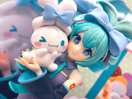 世嘉 Luminasta 初音未来系列 初音未来×大耳狗 大货实拍返图搬运