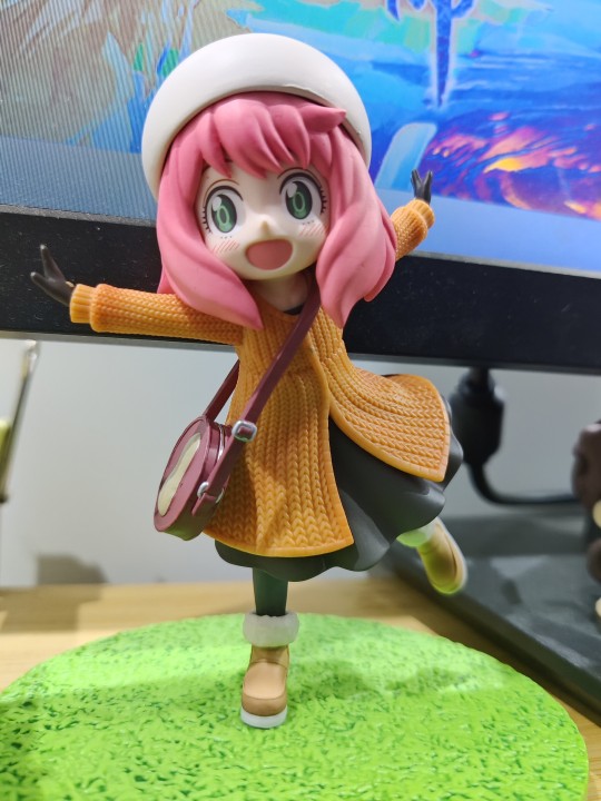 阿尼亚（出去玩）