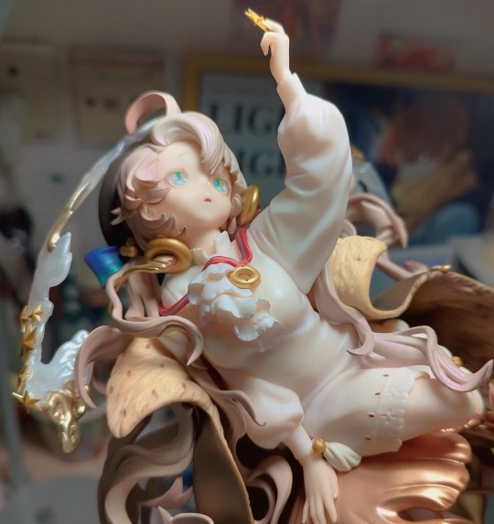 镜叔 曙光手办中奖咯