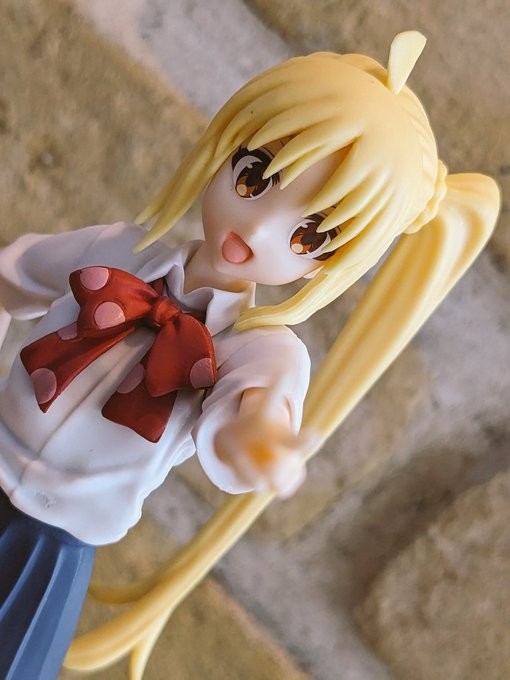 世嘉 孤独摇滚! DDC 桌摆战队 伊地知虹夏 大货实拍返图搬运