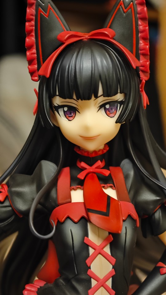 quesq-萝莉・麦丘利