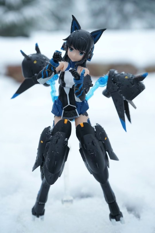 雪地拍小人的奇怪二次元