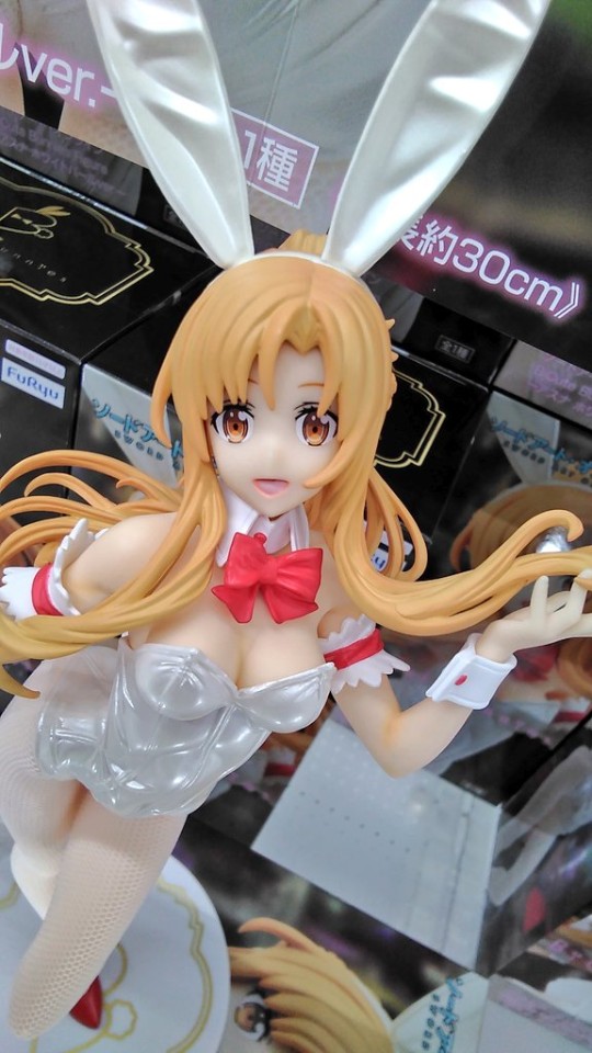 FURYU BiCute Bunnies 刀剑神域 亚丝娜 白色兔女郎 珠光版 大货实拍返图搬运