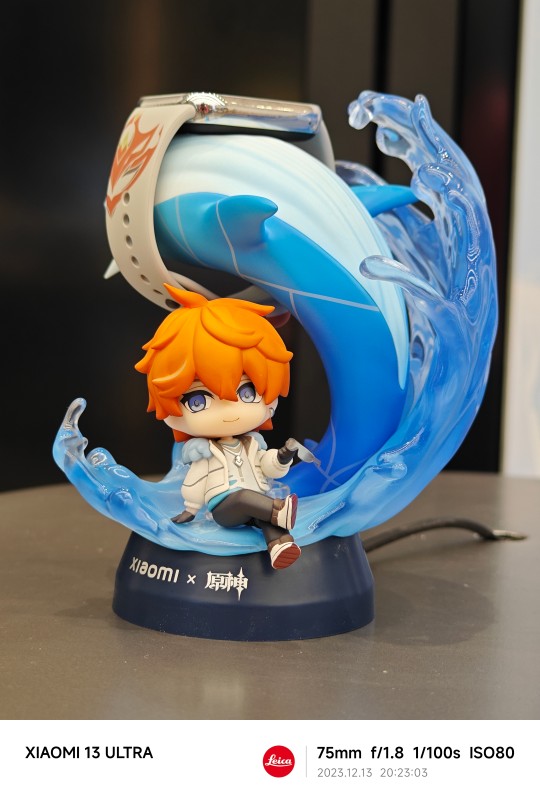 小米×原神 达达利亚 手办充电座