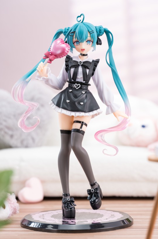 Fashion 初音未来 非凡时装