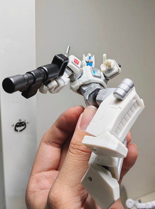 刚到手感觉不太行，结果掰了几天越玩越香，