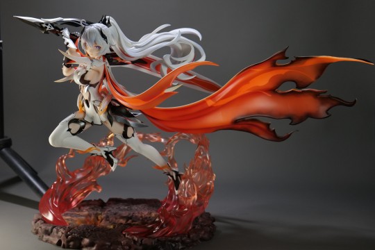 alum的薪炎之律者